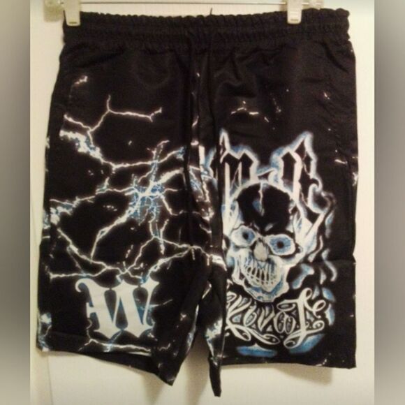 Men’s Graphic Skull Lightning Print Shorts - Size Small - Picture 5 of 5